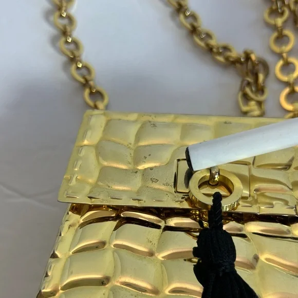 Debbie J. Palmer Vintage Gold Mini Bag with Chain and Tassel Pre-owned. - Picture 10 of 10